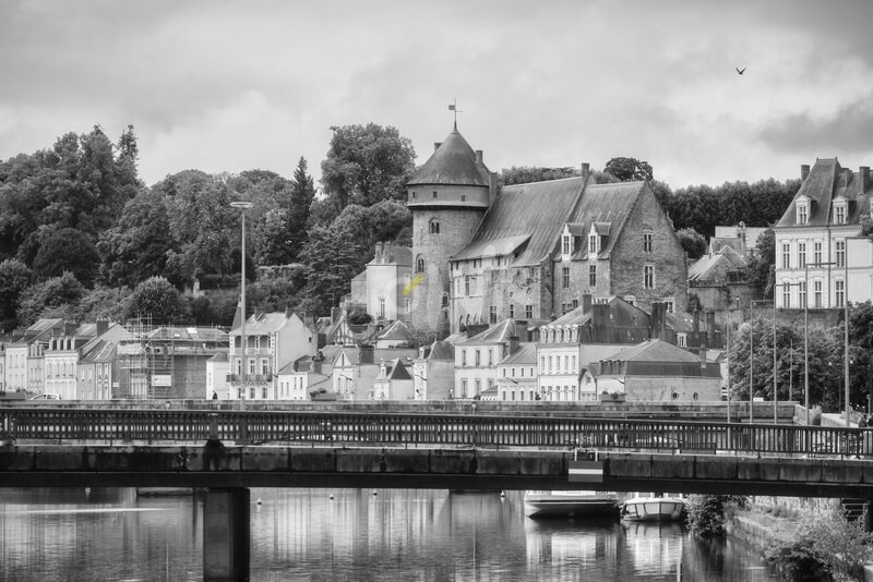 Pont et château